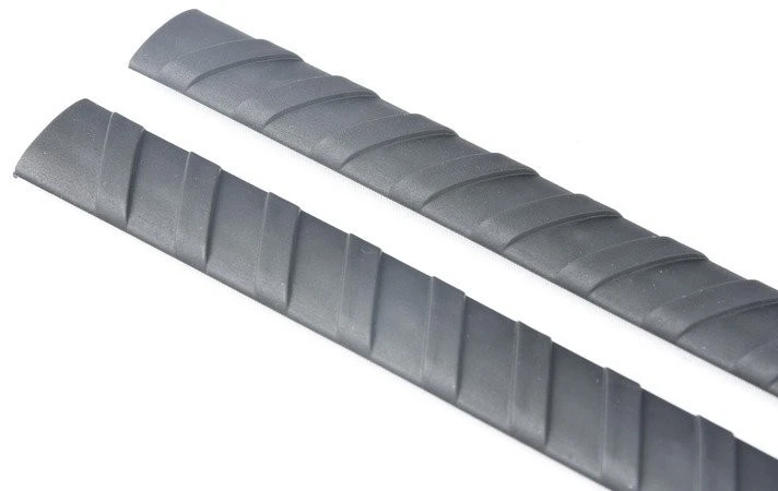 VAG Pagrindinio Nešiojimo Įrangos Danga Su T-Groove Sekcija Audi A3 A4 A6 Q5 Q7 Originalus 4L0071633A