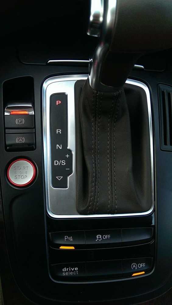 VAG Paleidimo Isjungimo Jungiklis Audi A4 A5 Q5 Originalus 8K0905217A