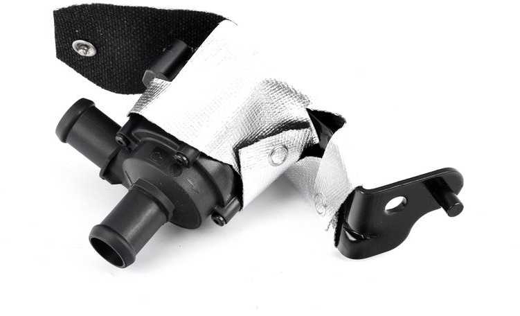 VAG Papildomas aušinimo siurblys Audi A3 Golf Passat Originalus 5Q0121599AA