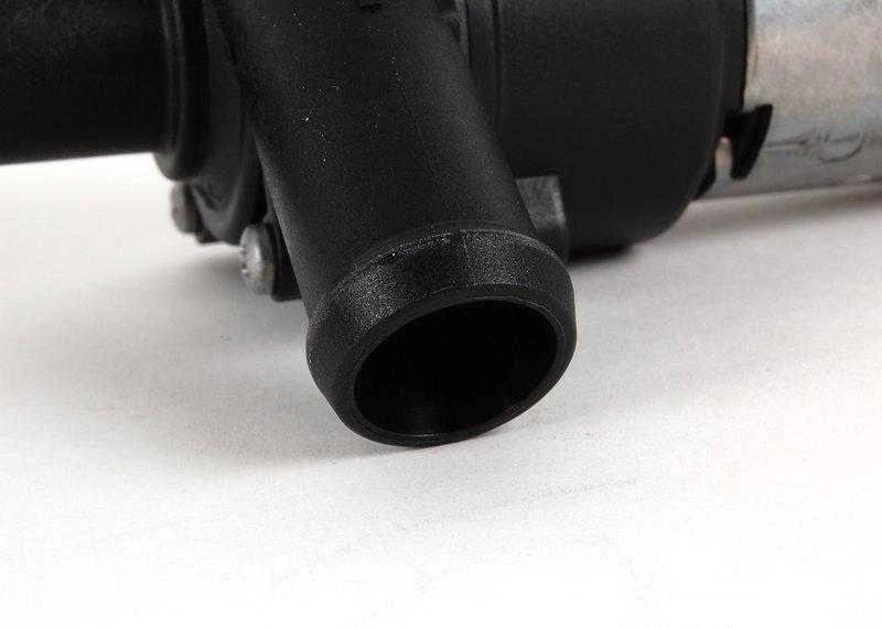 VAG Papildomas aušinimo siurblys Volkswagen Golf 1993-2002 Beetle 1998-2005 Originalus 251965561B