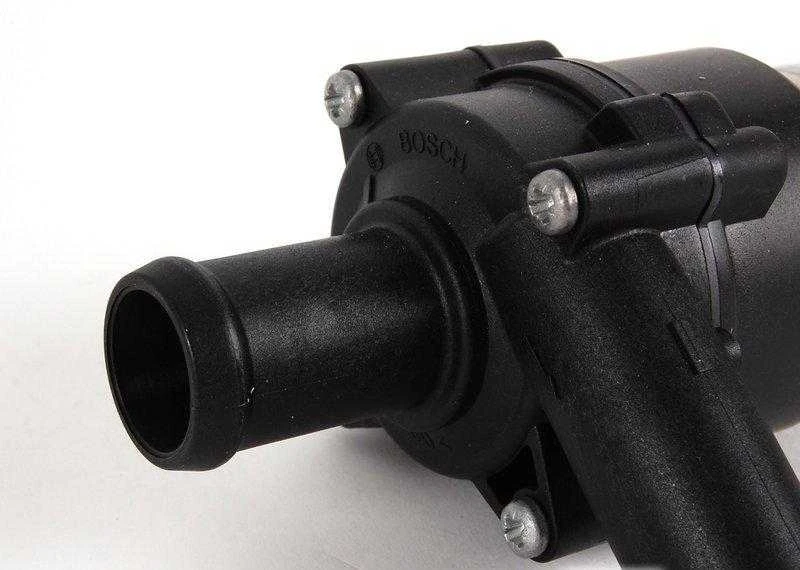 VAG Papildomas aušinimo siurblys Volkswagen Golf 1993-2002 Beetle 1998-2005 Originalus 251965561B