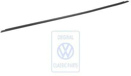 VAG Passat B2 Galinio Stiklo Apdangos Juosta Satin Juodas Originalus 331853354B01C
