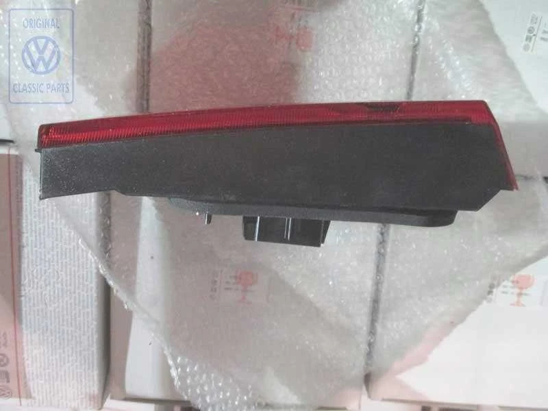 Vag Passat B4 Galinė Šviesa Su Atbuline Ir Rūko Šviesa Originalus 3A9945108A
