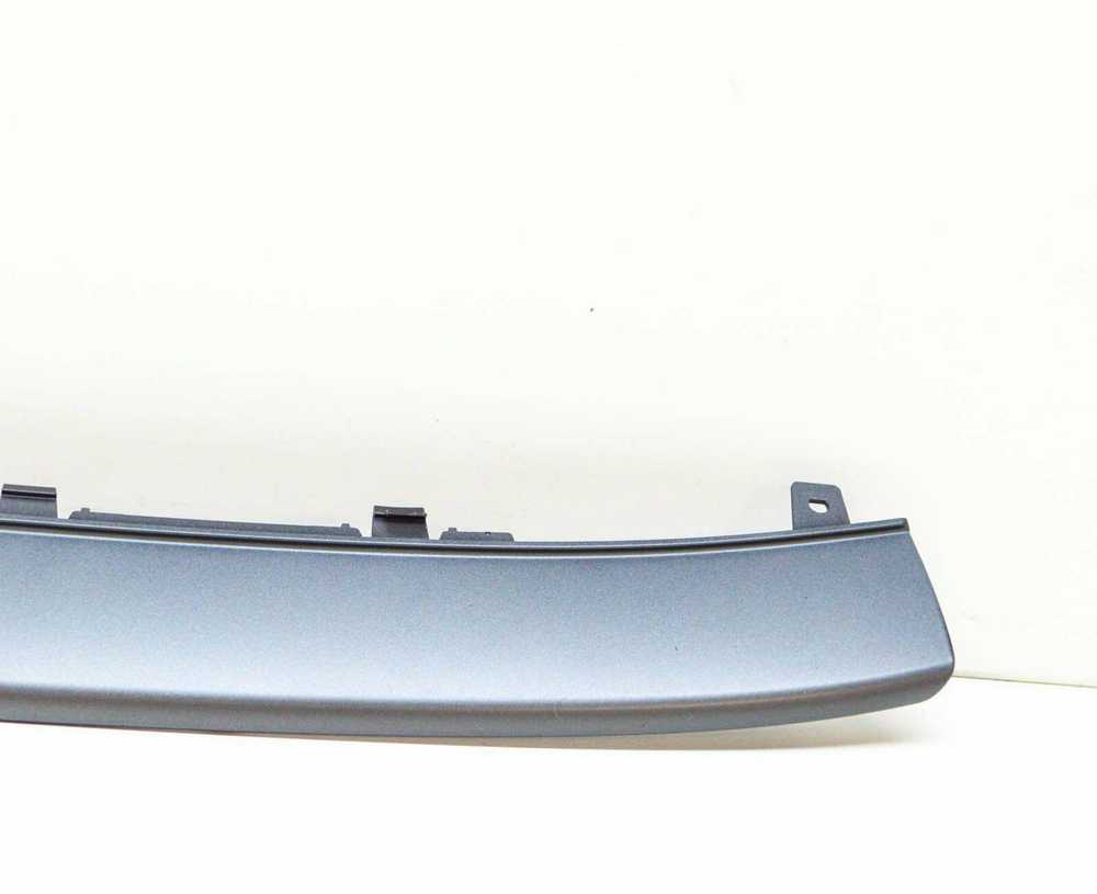 Vag Platina Pilkaus Spalvas Spoileris Audi A3 2008 2013 Originalus 8P0807110D1RR