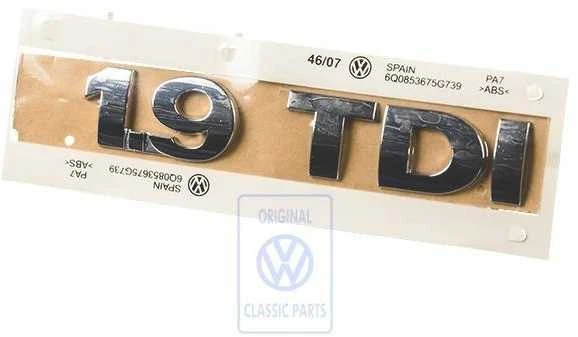 Vag Polo 6R 9N3 Chrominis Raidės Originalus 6Q0853675G739