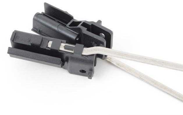 VAG Priekabos Tvirtinimo Detalės Rinkinys Volkswagen Jetta Variant 2010-2014 Audi Q5 2009-2012 Originalus 4L0898671B