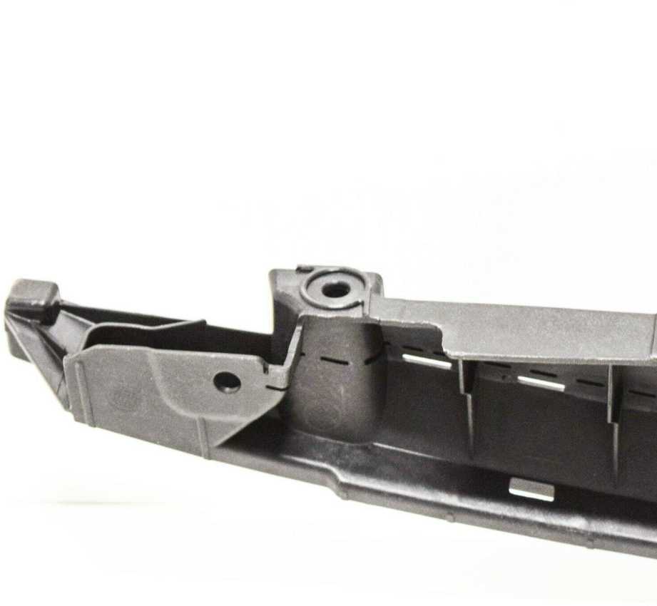 VAG Priekinis Centrinis Radiatoriaus Grile Suportas VW SCIROCCO MK3 Originalus 1K8805813B