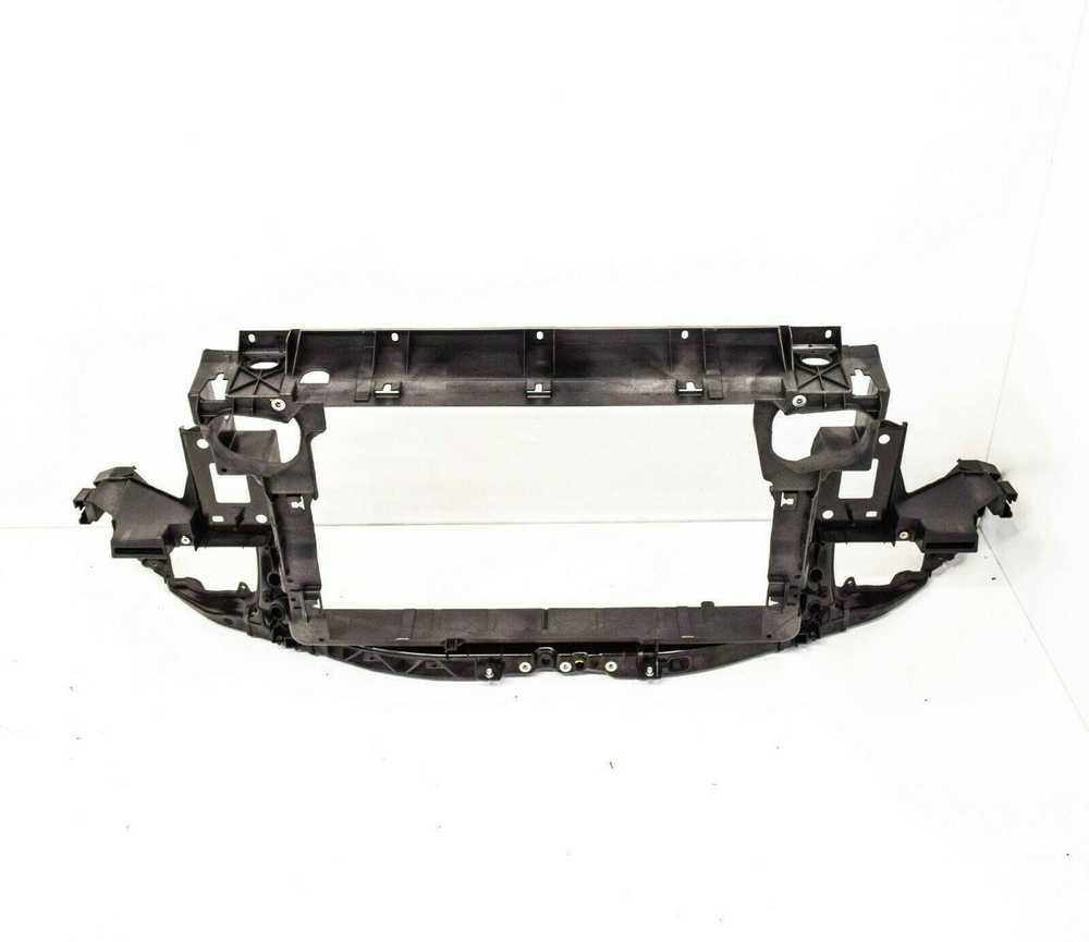 Vag Priekinis Stiprintuvas Su Radiatoriaus Laikikliu Audi Ttrs Originalus 8J0805594F