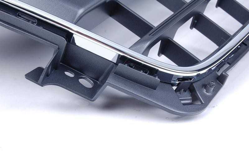 VAG Radiatoriaus Grotelės Pilkos Akmens Spalvos Audi A4 Avant 2008 2012 Originalus 8K08536511QP