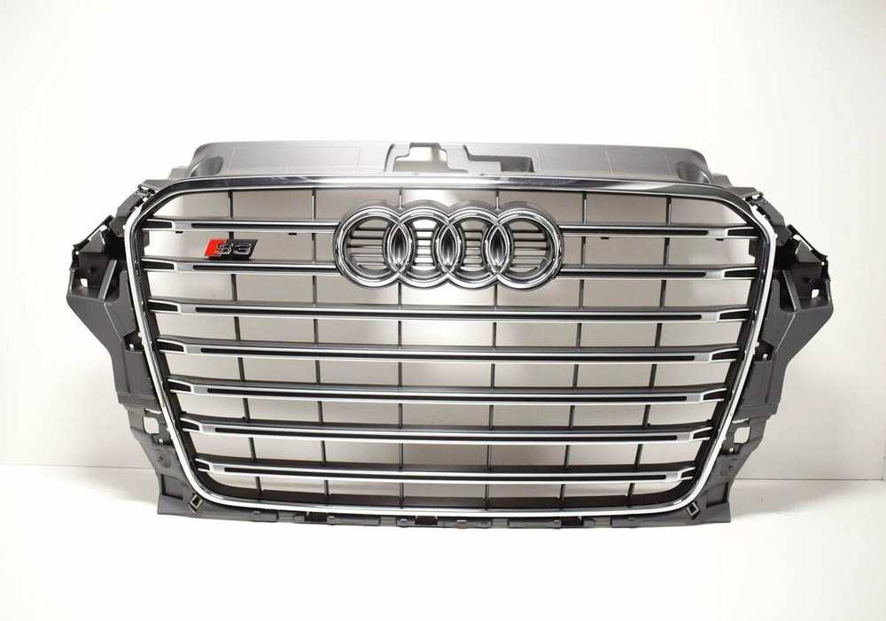 Vag Radiatoriaus Grotelės Platininės Pilkos Audi A3 S3 Originalus 8V5853651D1RR