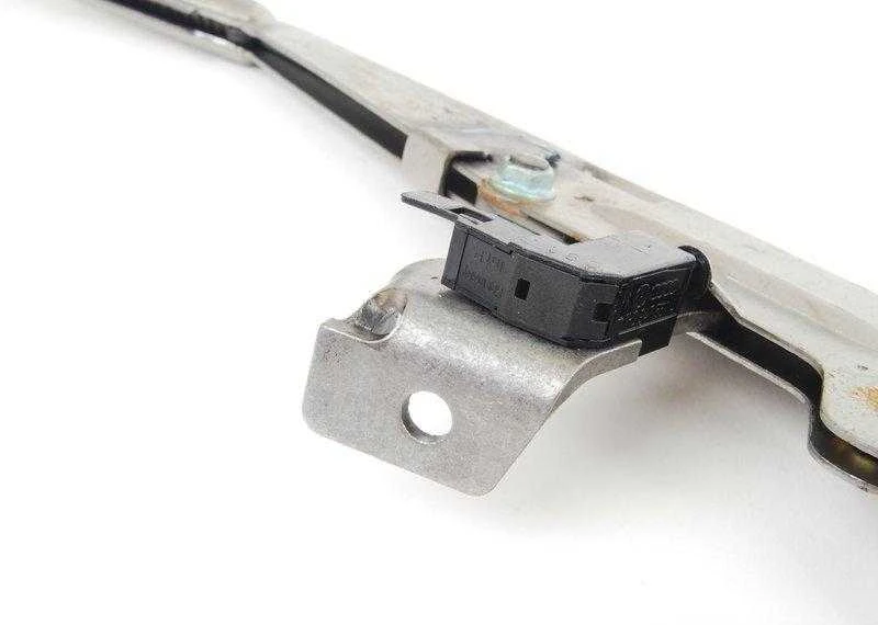 VAG Rankenos Svoris Juodas Satinas Volkswagen Golf 1993-1999 Audi 100 1994 Originalus 6N0711303C01C