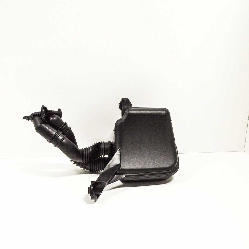 VAG rezonatorius VW CC Jetta Passat 163 358 A32 A33 1K0129951