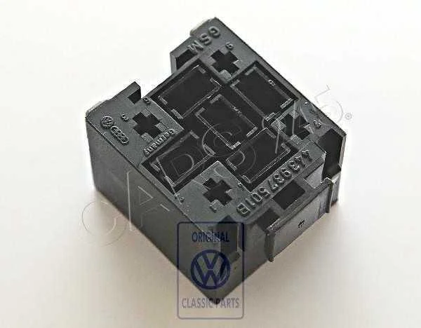 VAG Ryslio jungtis Audi Cabrio Volkswagen Passat Originalus 443937501B