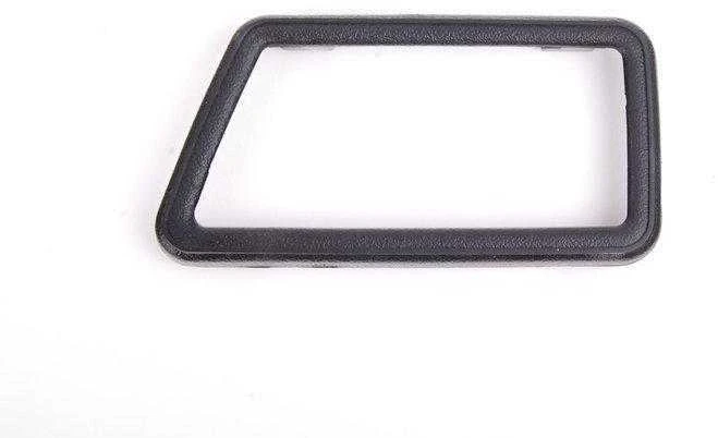 VAG Satin Juodas Cover VW Santana 1.8 98hp 72kw 1996-2008 Originalus 32183724701C