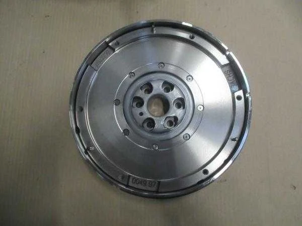 Vag Schwungrad Passat B5gp 2001 2005 Originalus 038105266AM