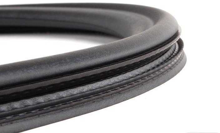Vag Seal Satin Juodas Volkswagen Golf R32 2007 2008 2009 1K6827705B9B9 Originalus 1K6827705B9B9