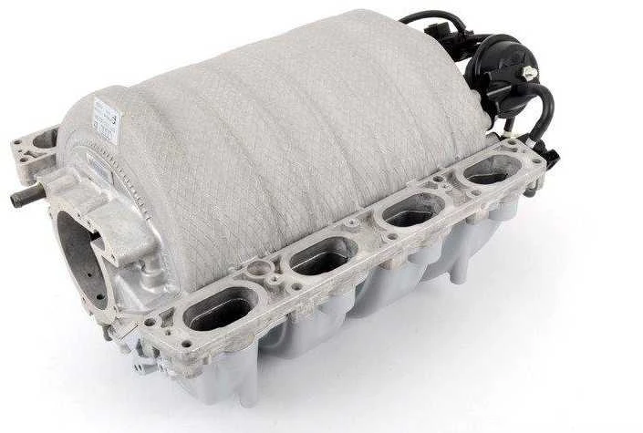 VAG Sėlės Vamzdis Audi A6 A8 Volkswagen Touareg Originalus 077133185BR