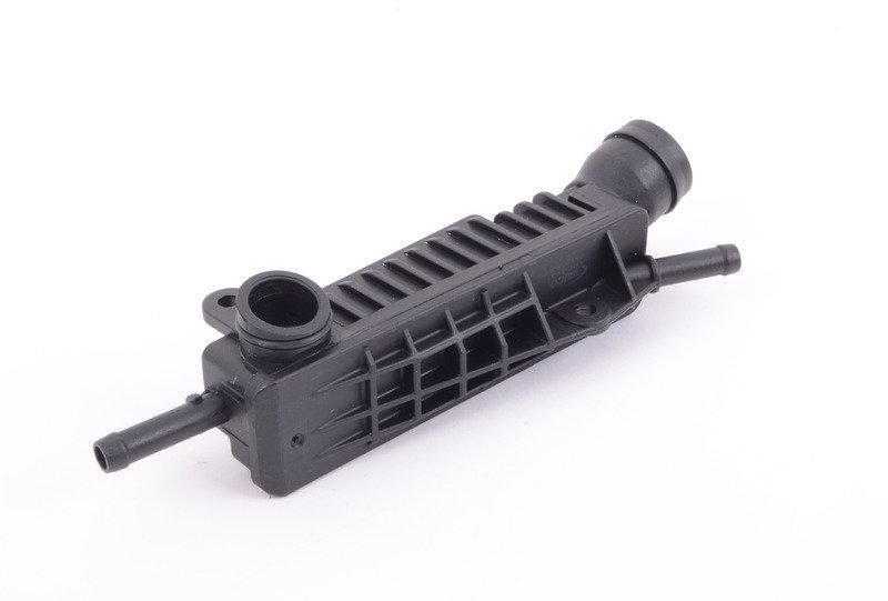 VAG Šildytuvo vamzdis 036121188B Originalus 036121188B Volkswagen