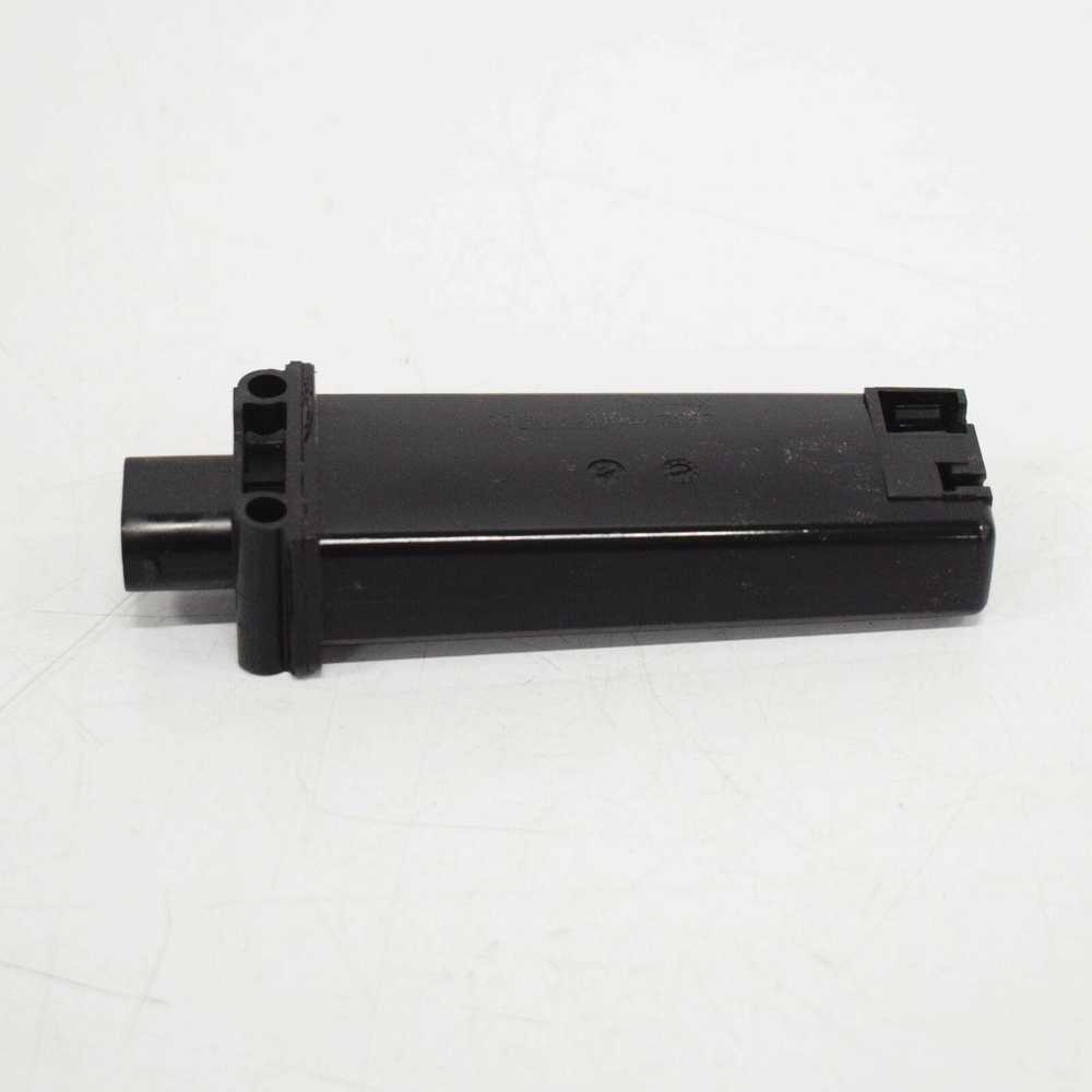 Vag Skoda Octavia A4 A5 Antena Originalus 8E0907277