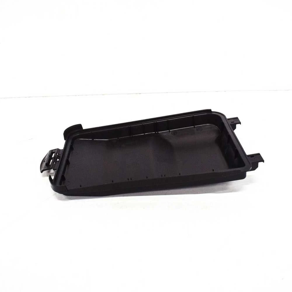 VAG Skoda Octavia A7 Baterijos dangtelis Originalus 8U0915443