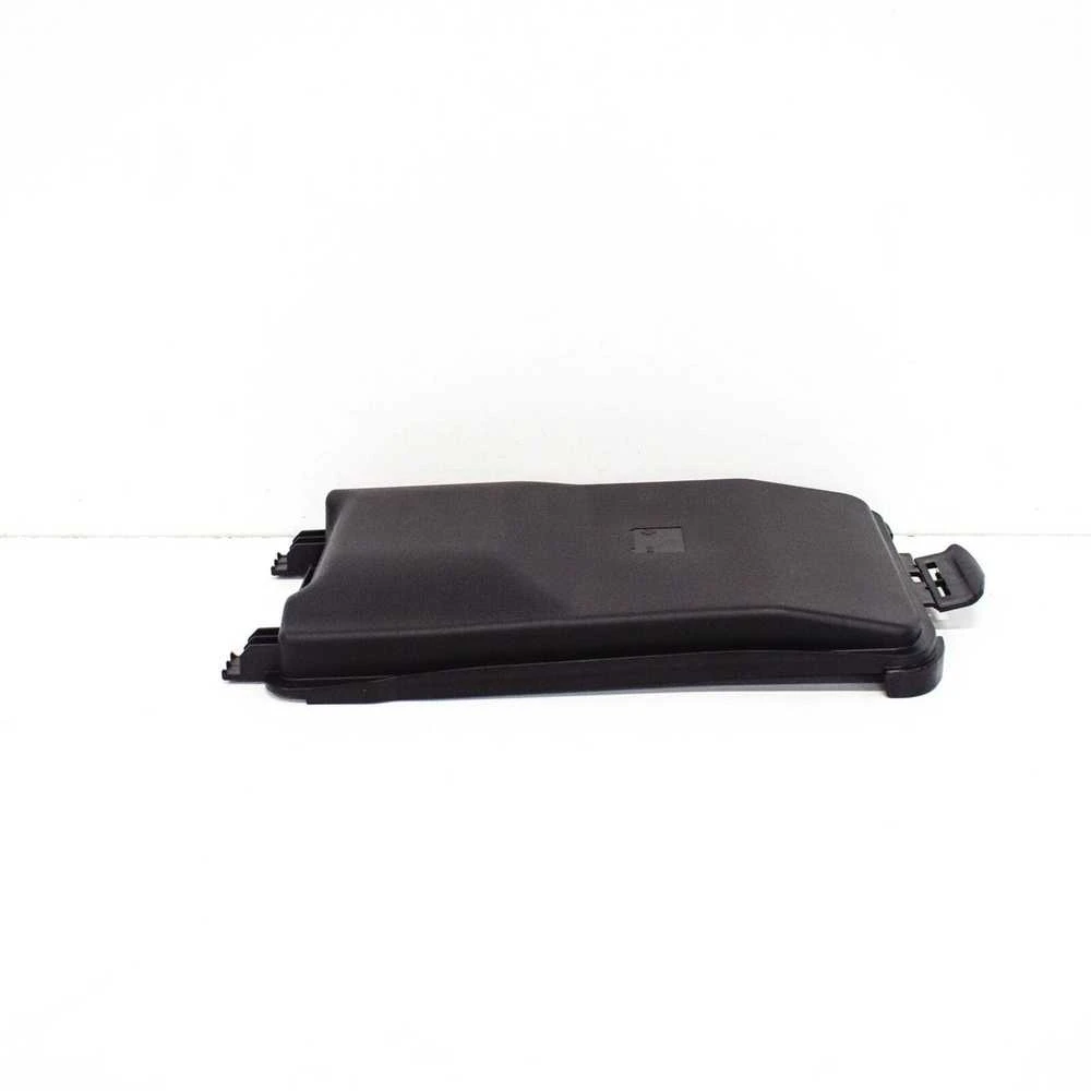 VAG Skoda Octavia A7 Baterijos dangtelis Originalus 8U0915443