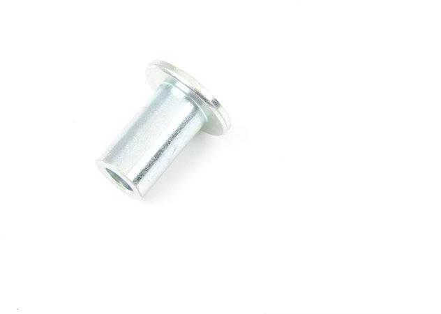 VAG Spacer Tube Audi A4 A6 A8 Volkswagen Passat Originalus 035109135D