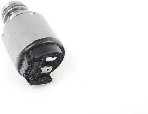 Vag Spaudimo Reguliavimo Ventilis Su Žiedu Audi A4 A6 A8 Volkswagen Passat Originalus 01V927333B