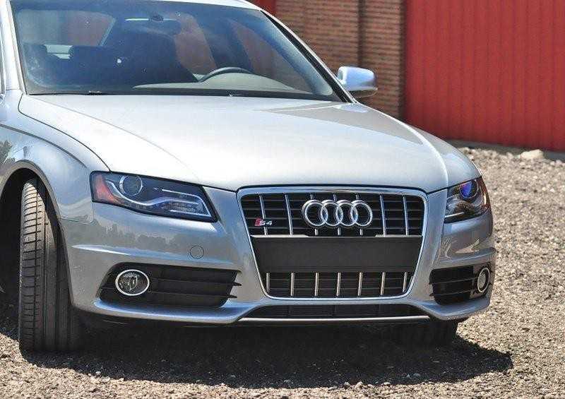 Vag Spoileris Audi A4 Avant 2008 2012 Originalus 8K0807110A2ZZ