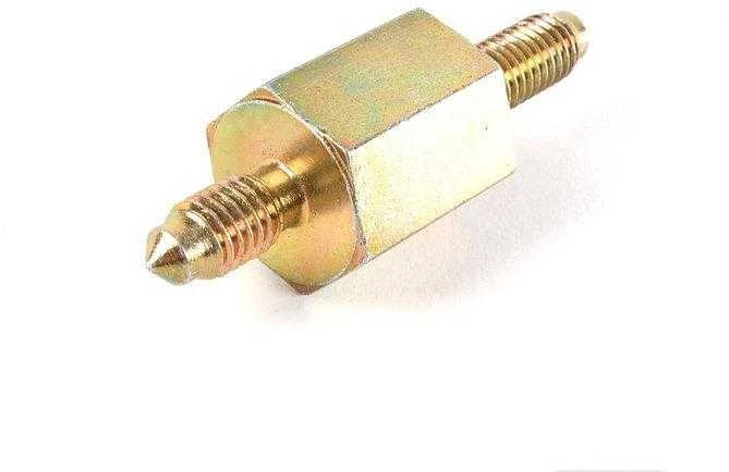 Vag Stud Bolt Special Volkswagen Golf Jetta 028260821C Originalus