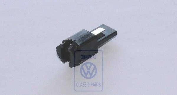 VAG Šviesolaidės Lizdas Audi 100 80 90 Cabrio 437919039