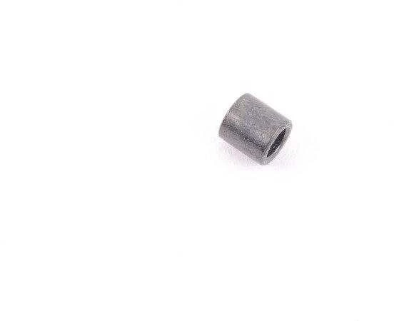 VAG Tarpinis įdėklas Volkswagen Passat Audi A4 A6 Originalus 8D0129734