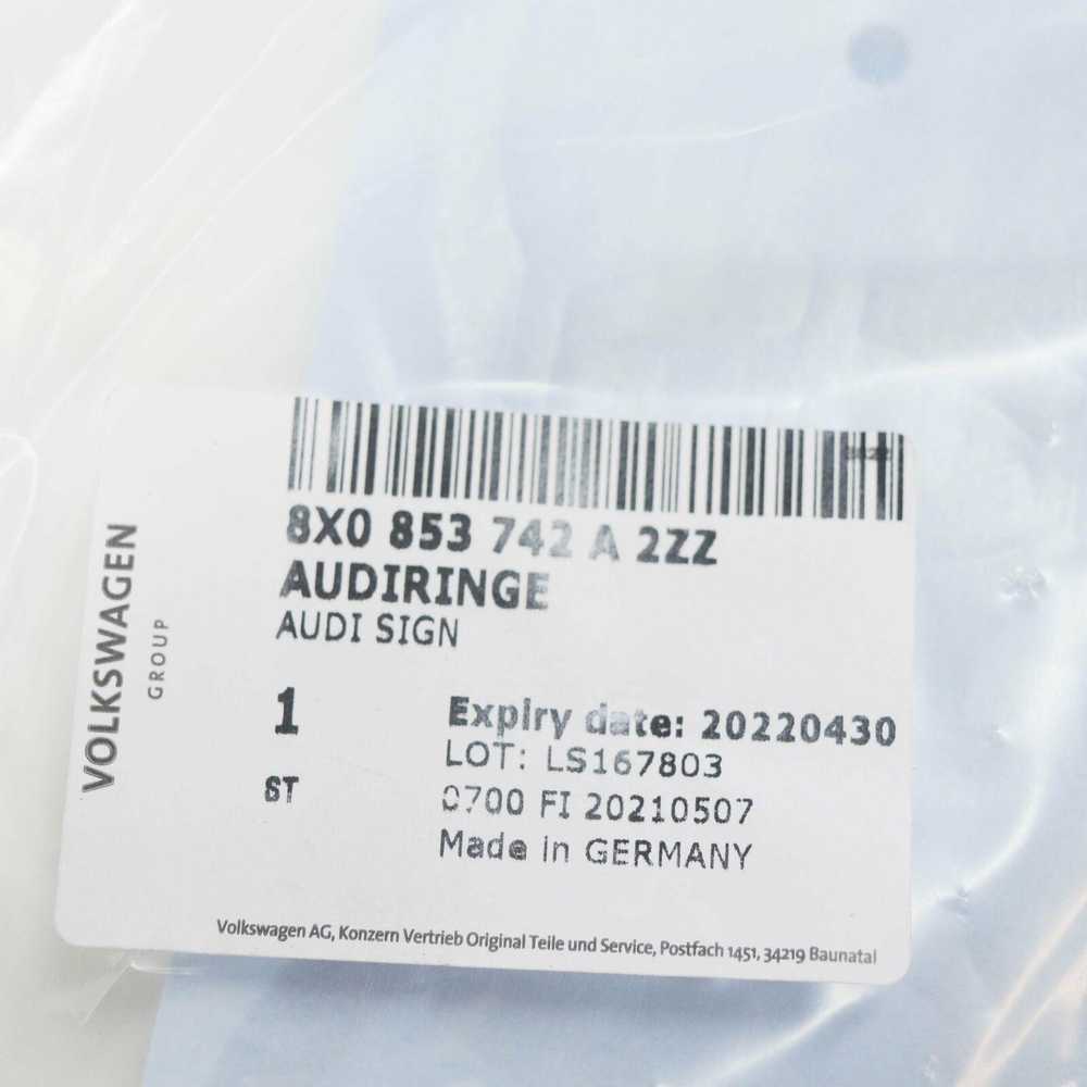 VAG Tikras chromo emblema 8X0853742A2ZZ