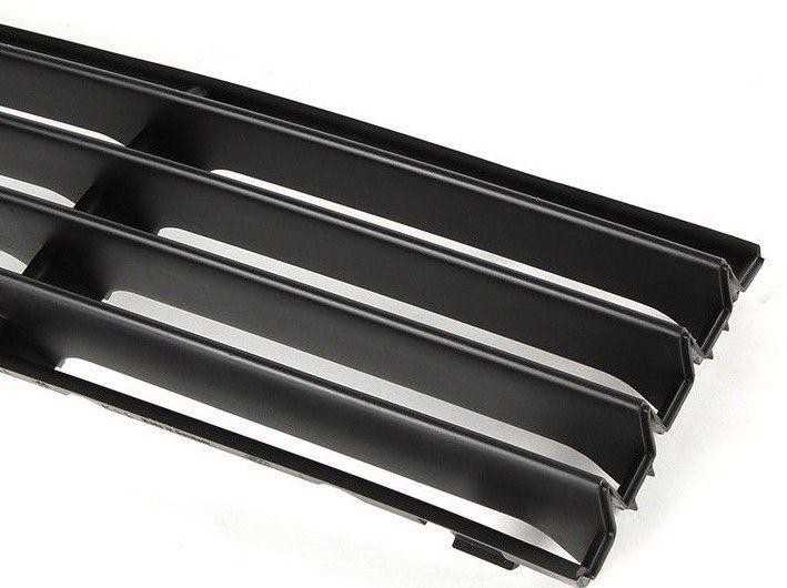 VAG Tikras VW Passat B5.5 Facelift 2001-2005 Priekinis Bamperio Grotelės Apatinis Centras