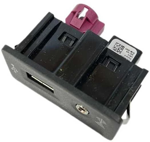 VAG USB ir AUX-IN jungtis Volkswagen Golf Jetta Passat Originalus 5G0035222F