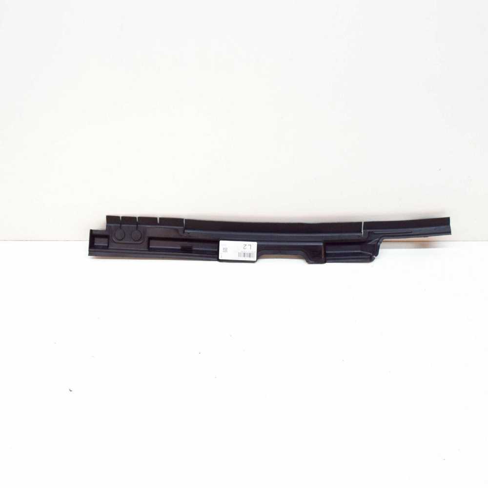VAG Uždanga viršutinė AUDI Audi Q5 8RB 8R0121292B
