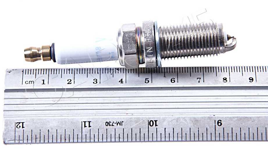 Vag Uždegimo Žvakė Audi Rs3 Rsq3 Ttrs Originalus 079905626L
