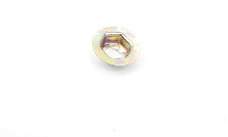 VAG veržlė, sriegio pjovimas N 0386015 N0386015 N0386011