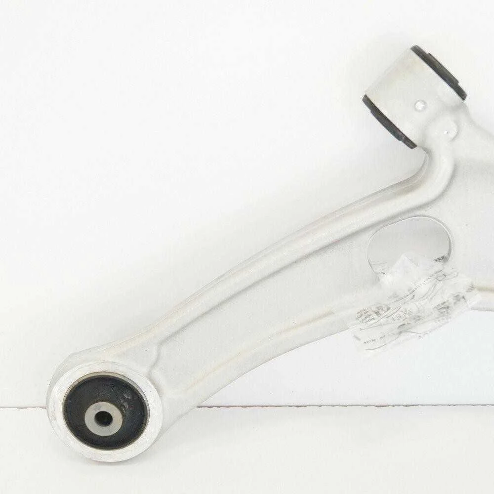 VAG Viršutinis Wishbone Audi 8S TTRS Quattro 2 5T Originalus 8S0407151D