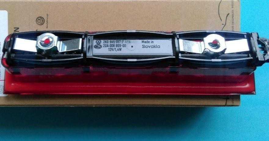 VAG Volkswagen Caddy 2K 3-iasis stabdžių žibintas, galinės durys Originalus 2K0945087G