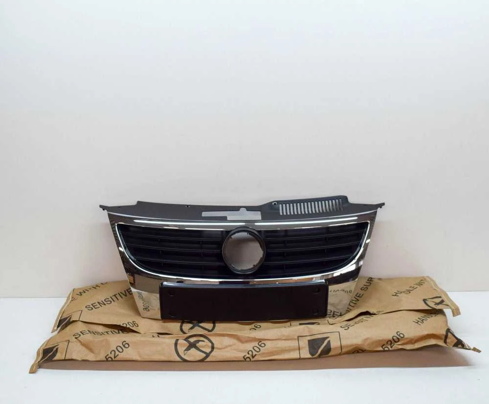 VAG "Volkswagen EOS" priekinės radiatoriaus grotelės originalios 1Q0853641WAD