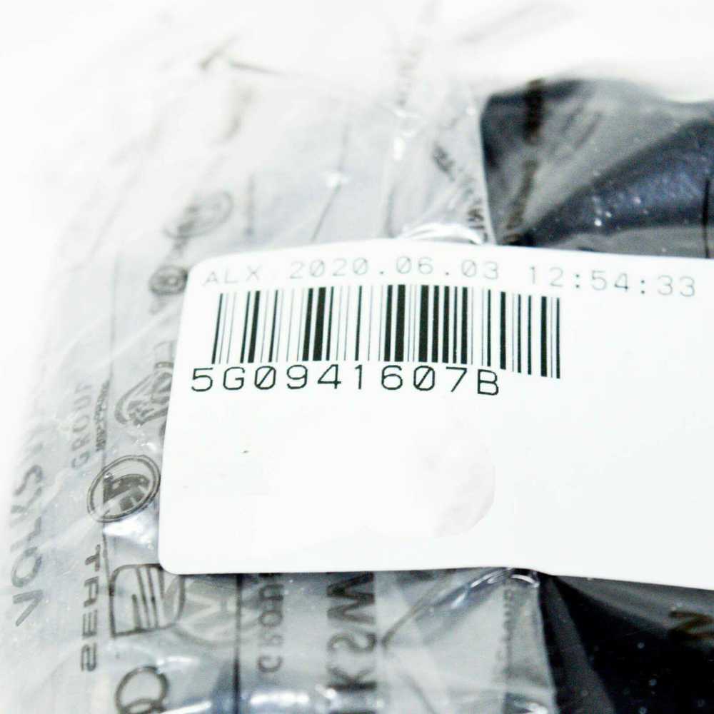 VAG "Volkswagen Golf Mk7" priekinių žibintų dangtelis originalus 5G0941607B