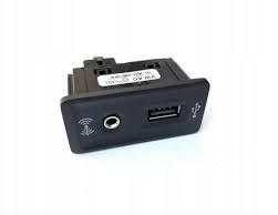 VAG VOLKSWAGEN GOLF MK7 USB ir AUX-IN jungtis Originali 5G0035222C