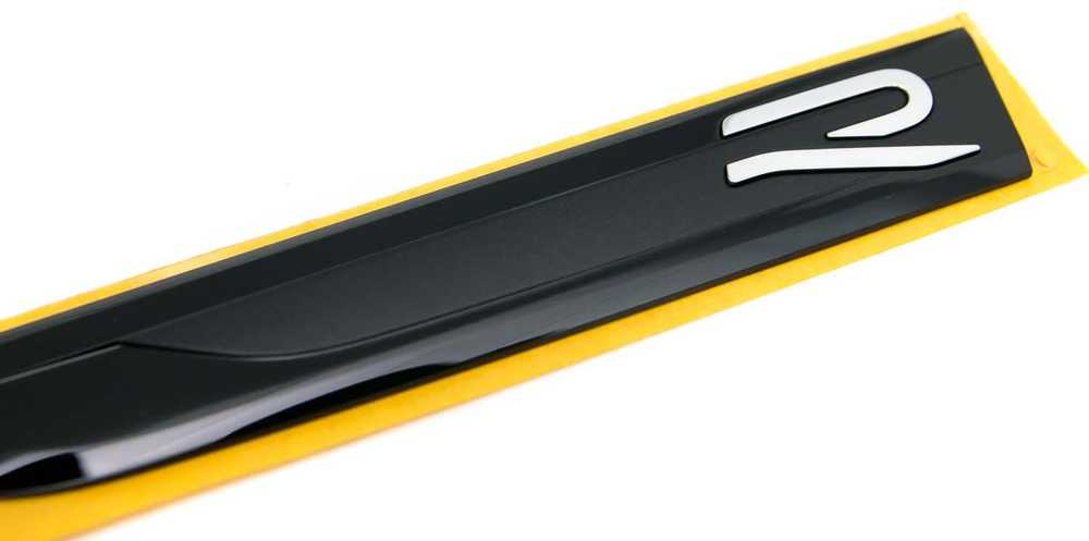 VAG Volkswagen Golf R MK8 2022 2024 Juodas Chromo Lipdukas Originalus 5H0853688QDPJ