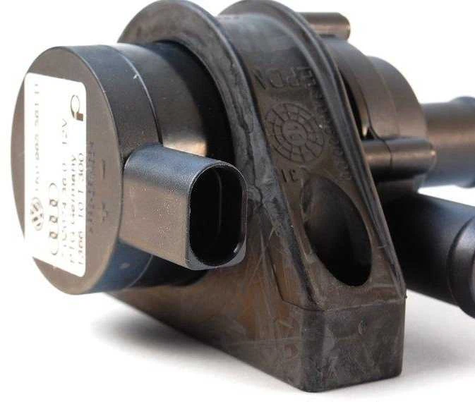 VAG Volkswagen Passat Audi A3 Papildomas aušinimo siurblys Originalus 1K0965561D