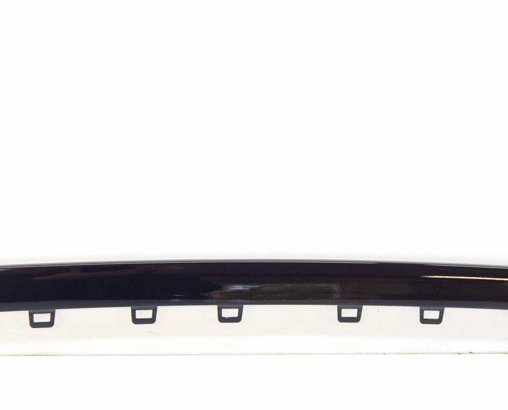 VAG Volkswagen PASSAT B7 R-Line priekinio bamperio grotelių apdaila originali 3AA853711041