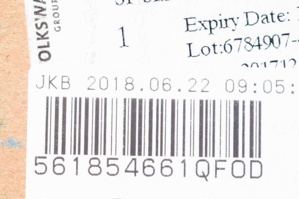 VAG Volkswagen Passat B8 priekinės kairės pusės grotelės originalios 561854661QFOD