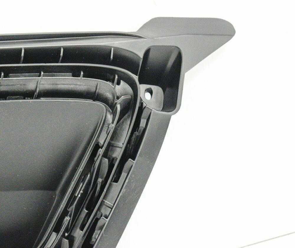 VAG Volkswagen Tiguan MK2 Galinis Bamperis Kairysis Chromo Apdaila 5NN8070559B9 NAUJA ORIGINALI