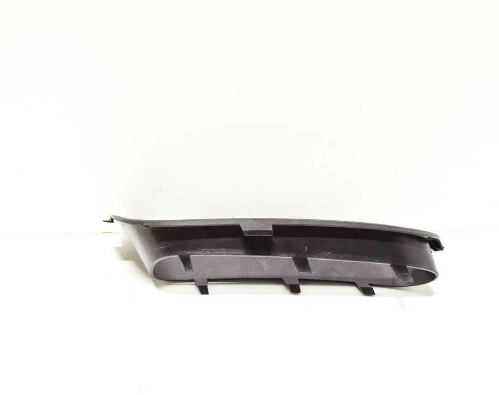 VAG VOLKSWAGEN TOUAREG 7L Kairės priekinės žibintų groteles 7L6853663E9B9 NAUJA ORIGINALI