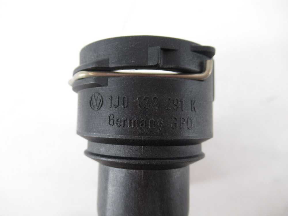 VAG VW 1M 1J aušinimo skysčio žarnos adapterio viršutinė jungtis originali 1J0122291K