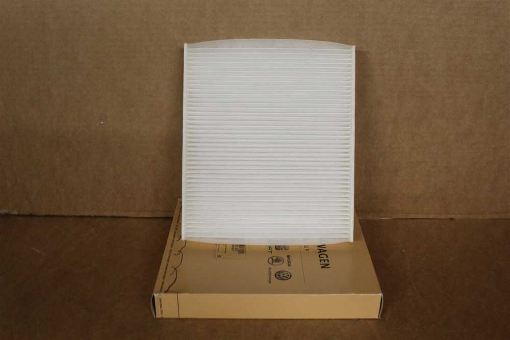 VAG VW 6R dulkių ir žiedadulkių filtro įdėklas originalus 6R0820367